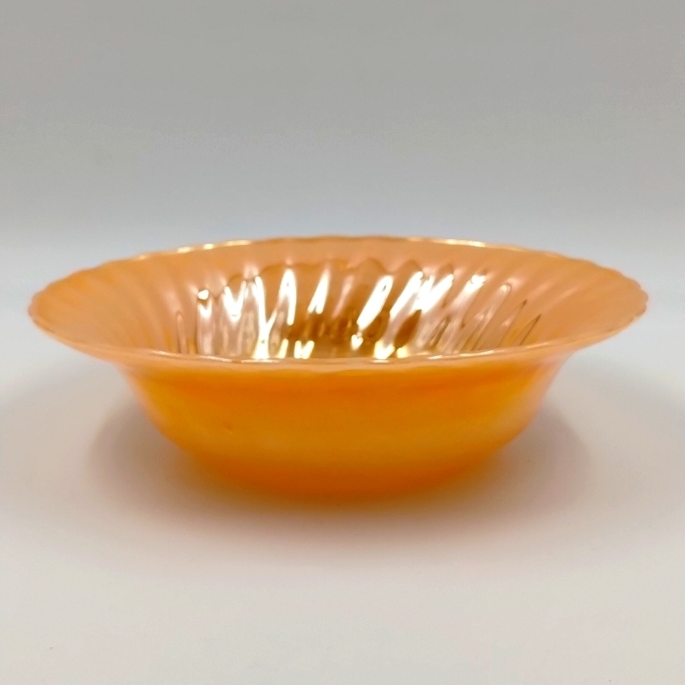 Anchor Hocking Fire King carnival Glass 8" diameter swirl glass bowl vintage